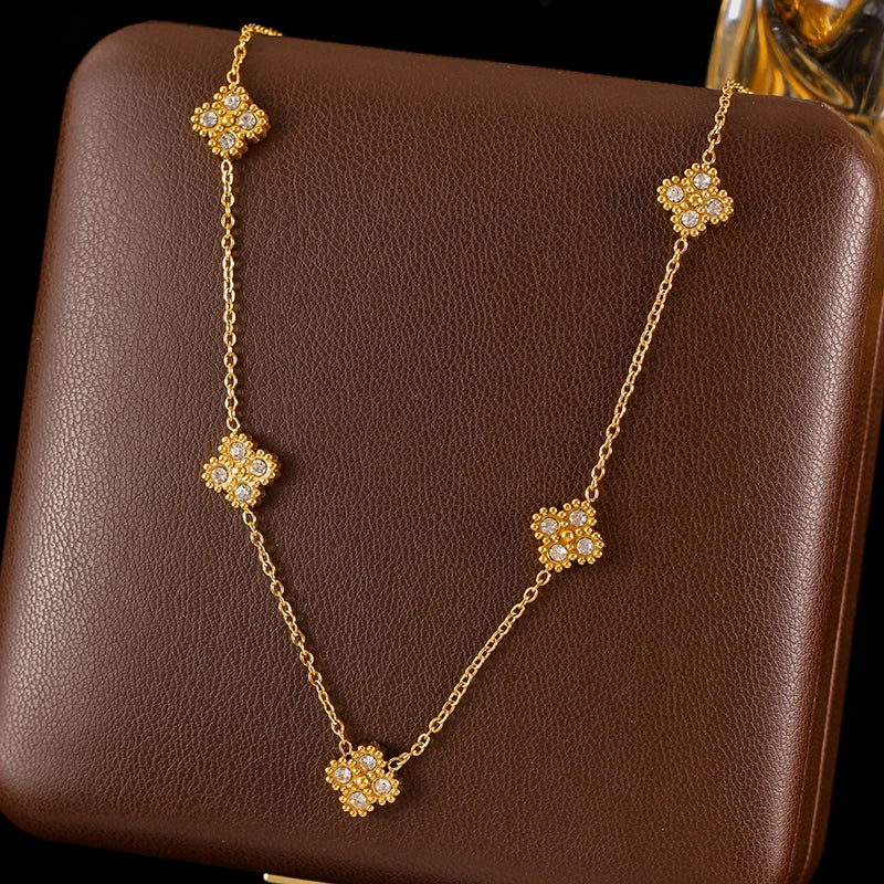 Collier "Celeste"